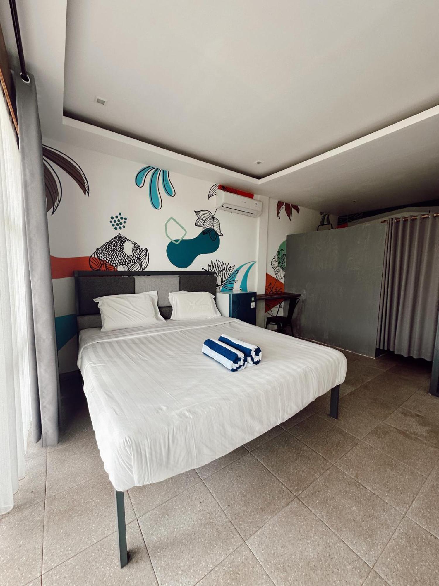 Hotel Hi5 Kuta Kuta  Pokoj fotografie