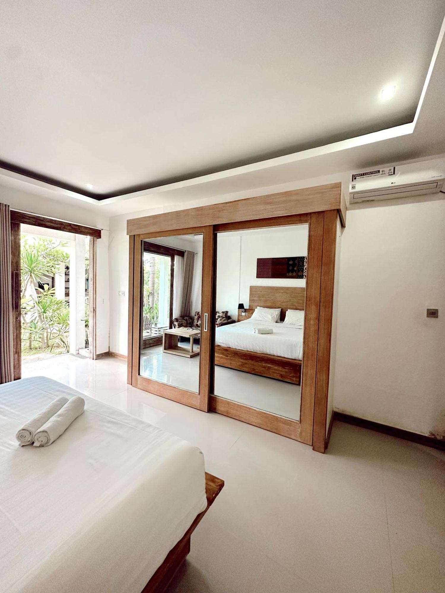 Hotel Hi5 Kuta Kuta  Exteriér fotografie