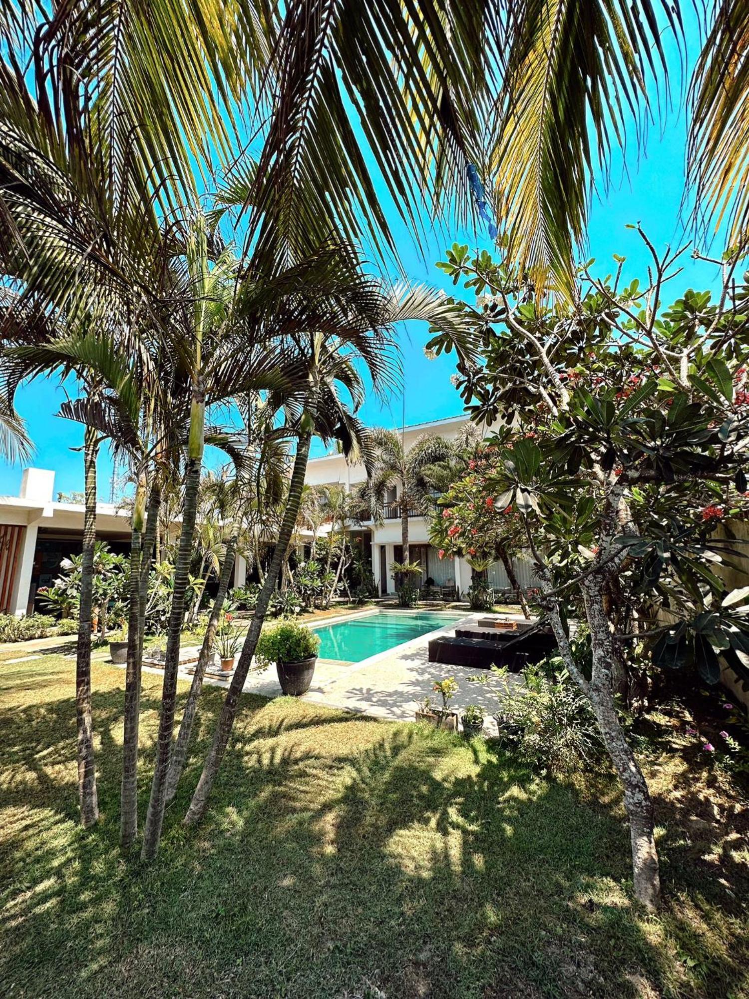 Hotel Hi5 Kuta Kuta  Exteriér fotografie