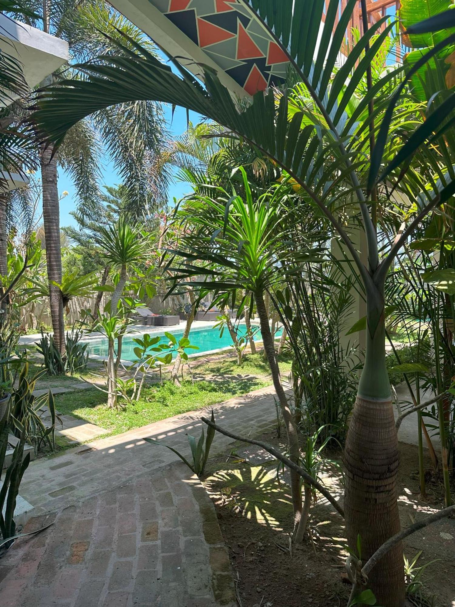 Hotel Hi5 Kuta Kuta  Pokoj fotografie